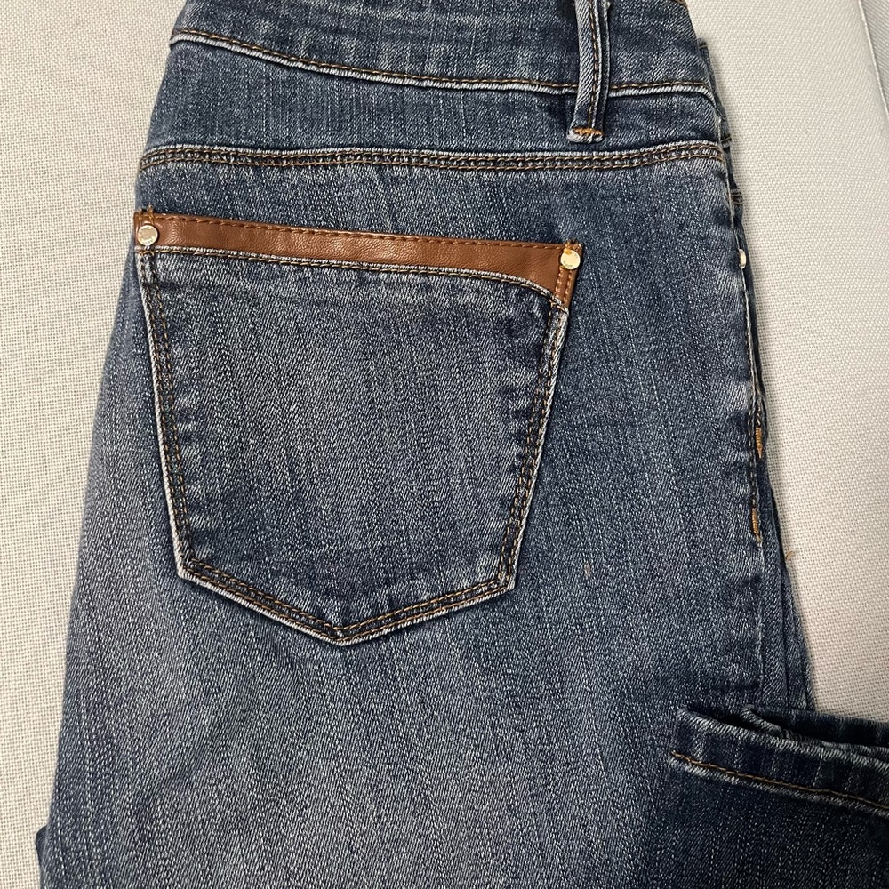 Women's Blue Jeans with Brown Accents